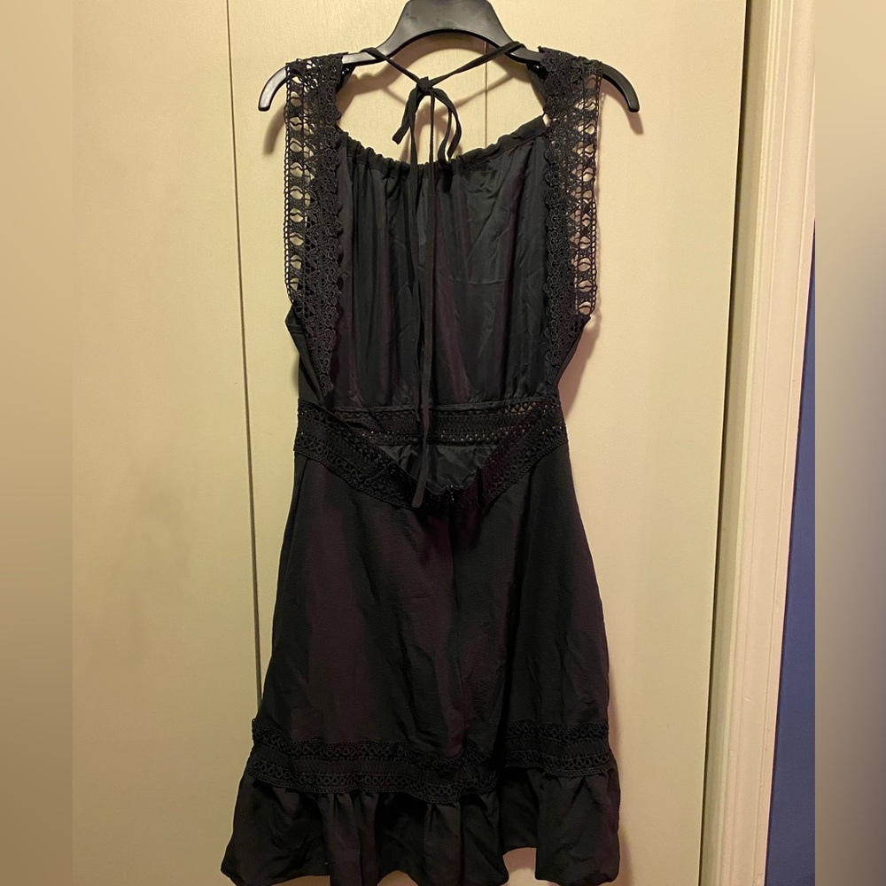 SHEIN Dress - Picture 3 of 6